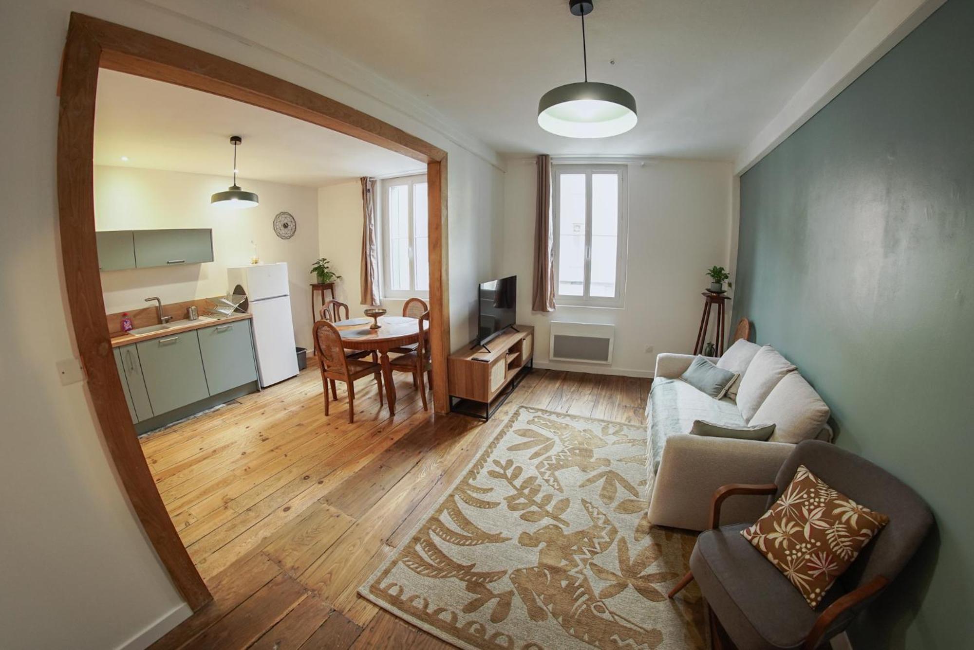 Le Montarrouye Appartement Pour 2 A 6 Personnes 바네르드비고르 외부 사진